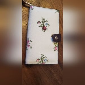 Coach wristlet or wallet FINAL PRICE